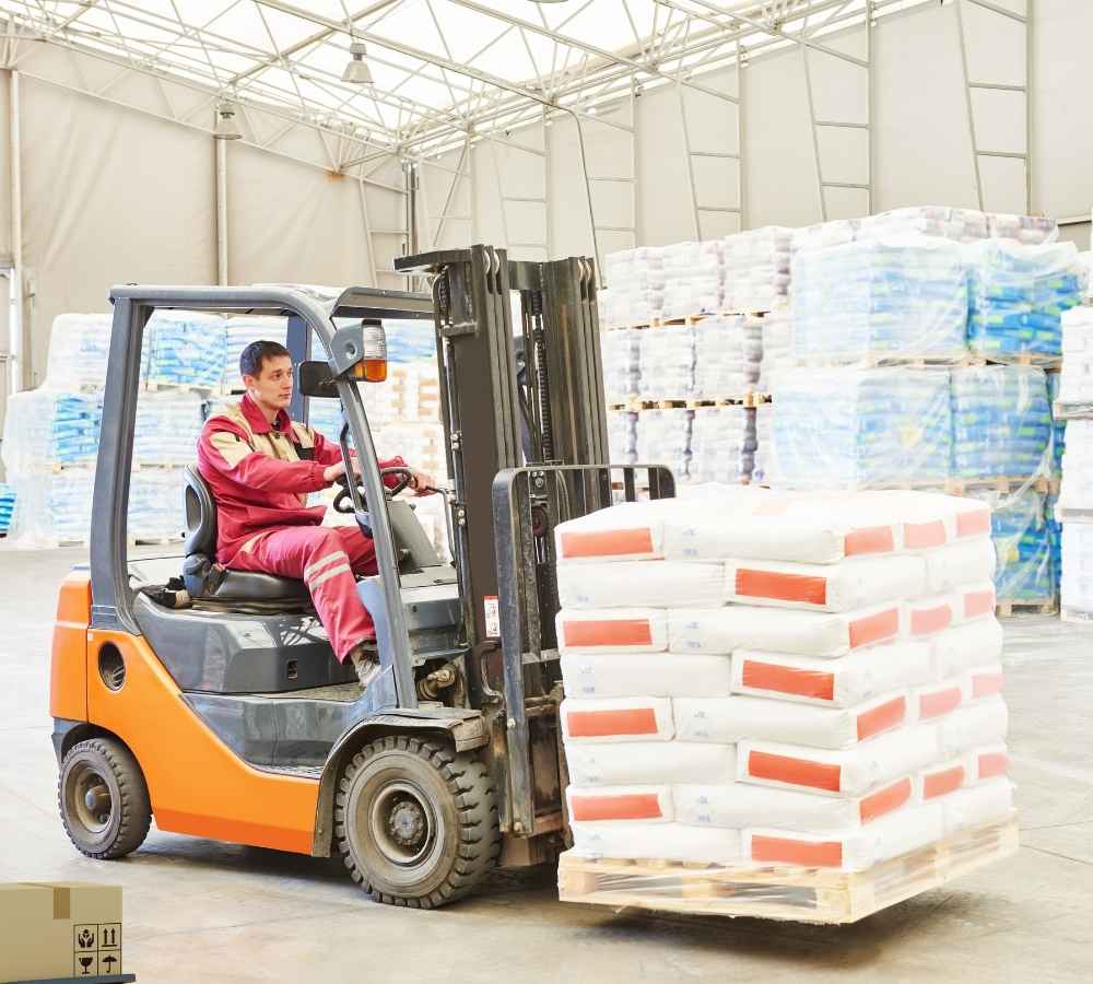 Forklift Training in Tamil Nadu – Students learning with hands-on practice